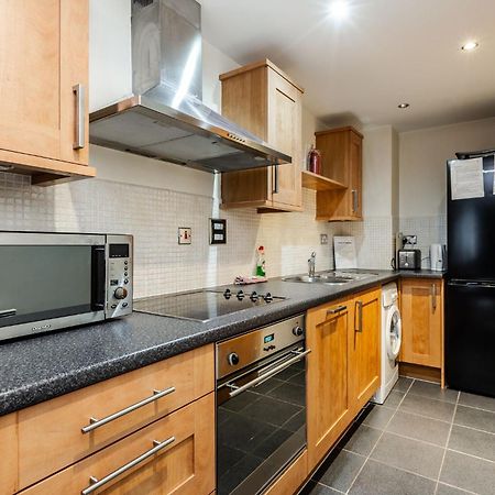 Liverpool City Centre Apartments - East Village Bagian luar foto